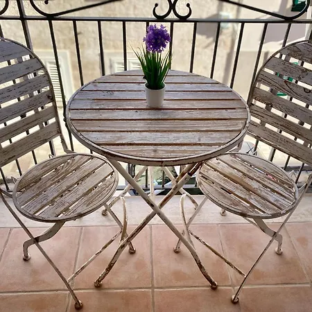Gris - Puglia Mia Apartman *